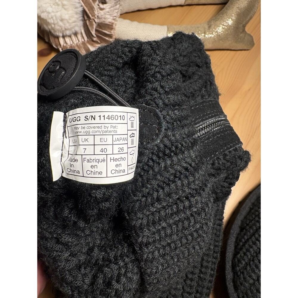 New UGG Classic Cardy Womens Black Knit Knee High Zip Boots Button Faux Fur 9 - Picture 9 of 10